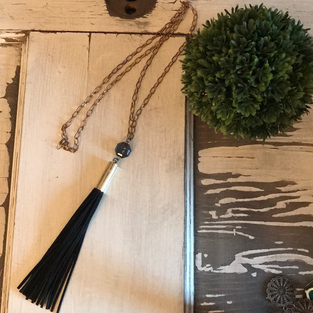 5/$30 Black Tassel Necklace